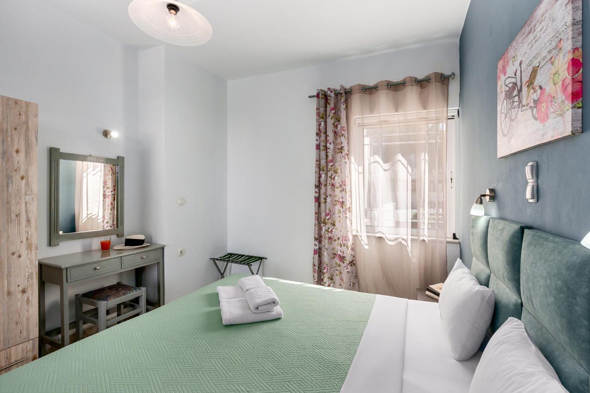 Nikos Apartments Агия-Марина Экстерьер фото