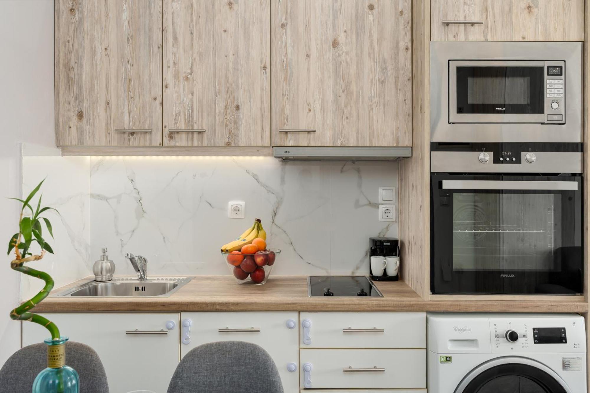 Nikos Apartments Агия-Марина Экстерьер фото