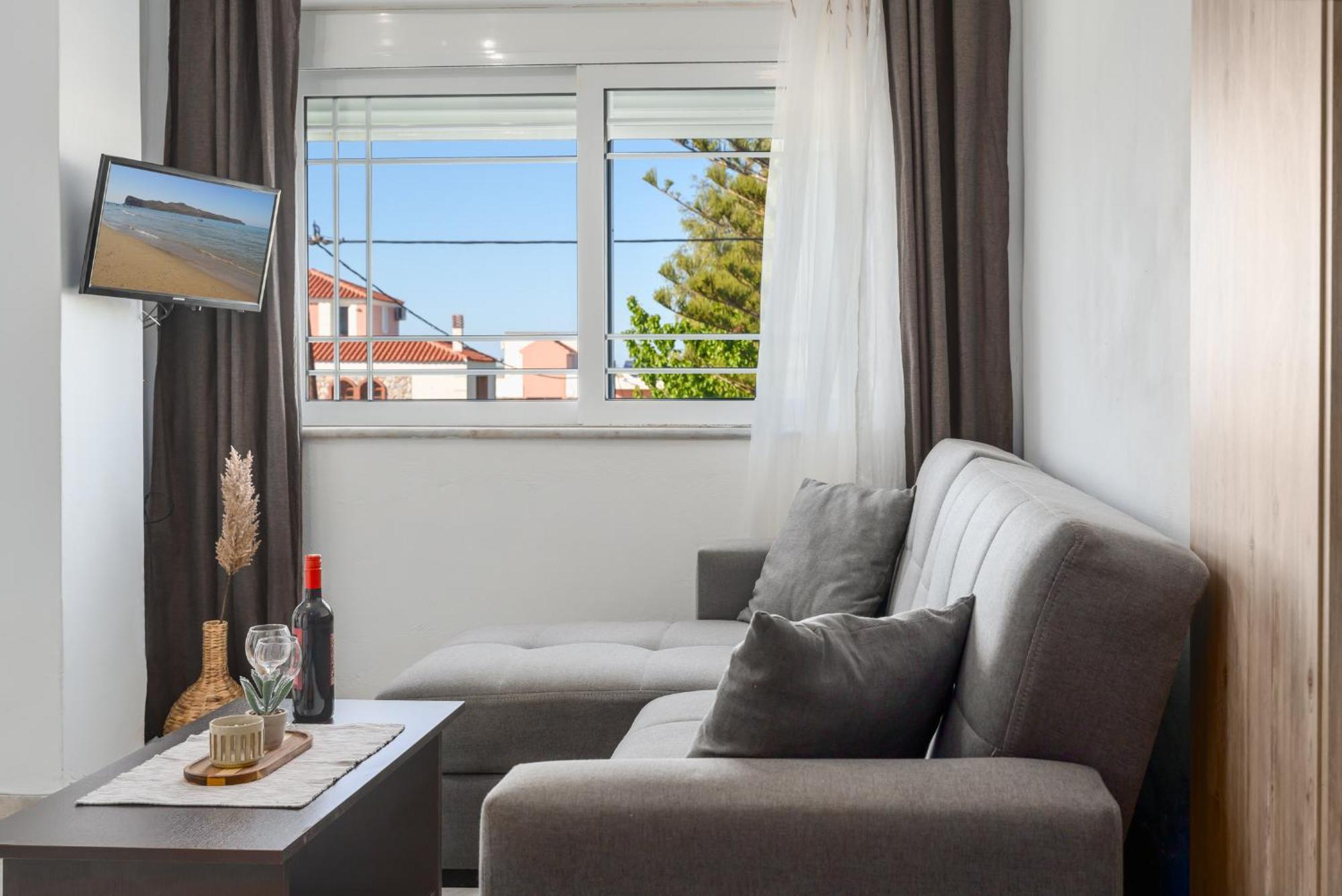 Nikos Apartments Агия-Марина Экстерьер фото